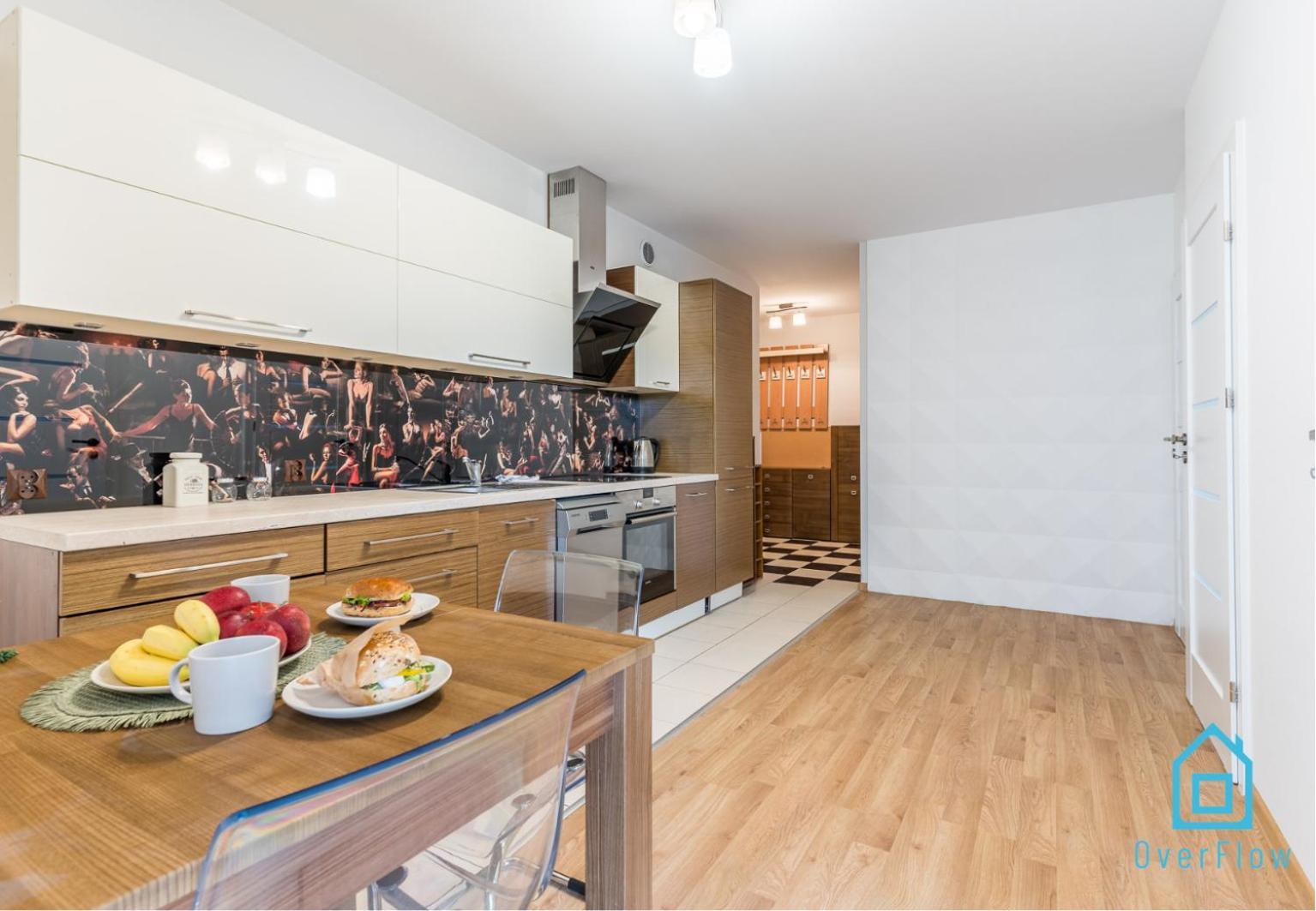 Hub - Charming Place, 5 Minutes To Old Town Habitación en casa particular